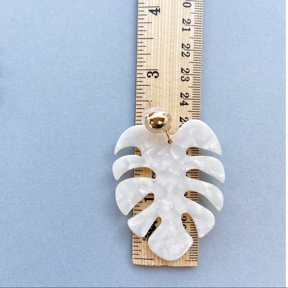 Monstera Tropical Leaf Statement Earrings - Picture 6 of 8